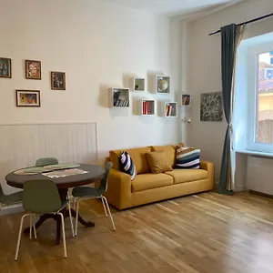 https://lovely-suite-rhome.it-romehotels.com